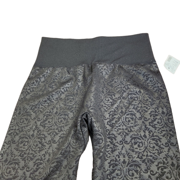 NEW WITH TAGS Maurices black high rise  elastic waistband althleisure leggings - Picture 5 of 7